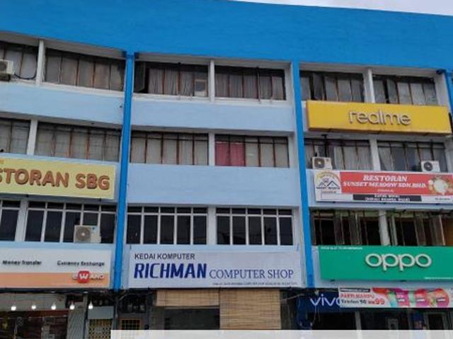 Shop for sale in Kulai, Johor