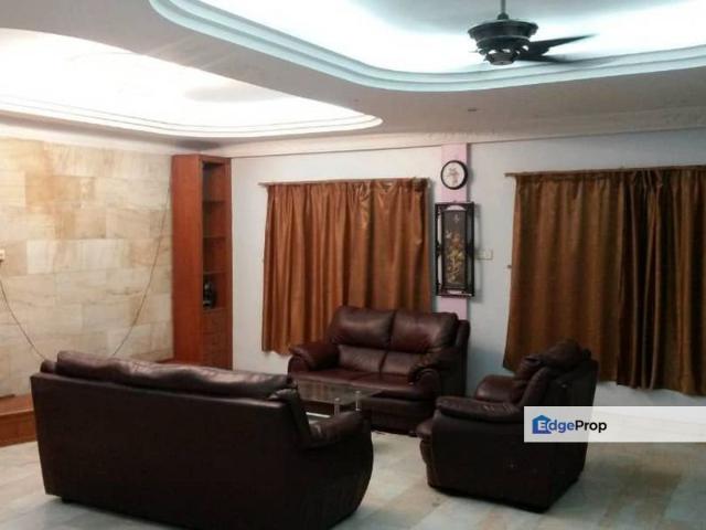 House for sale in Petaling, Subang Jaya