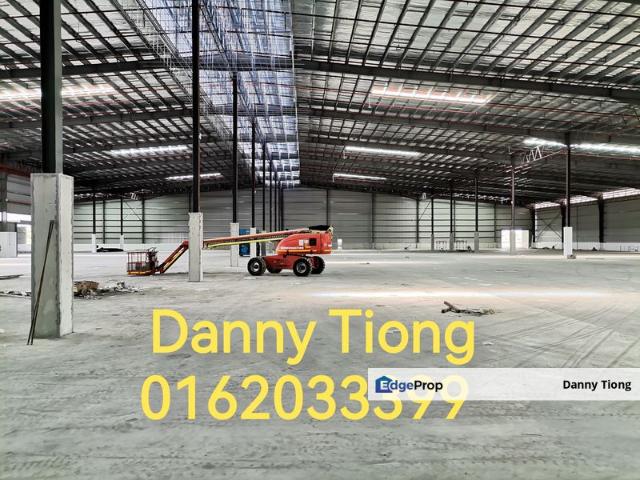 Warehouse for sale in Petaling, Alam Impian