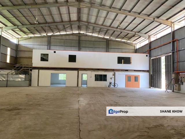 Warehouse for rent in Petaling, Alam Impian