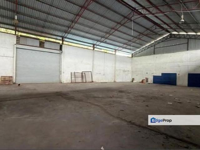 Warehouse for rent in Petaling, Alam Impian