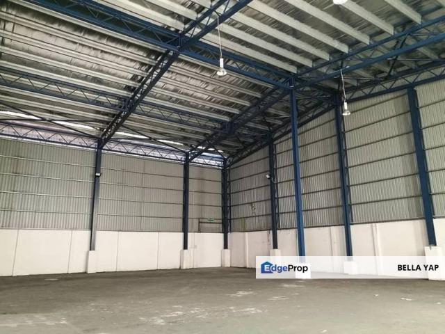 Warehouse for rent in Petaling, Alam Impian