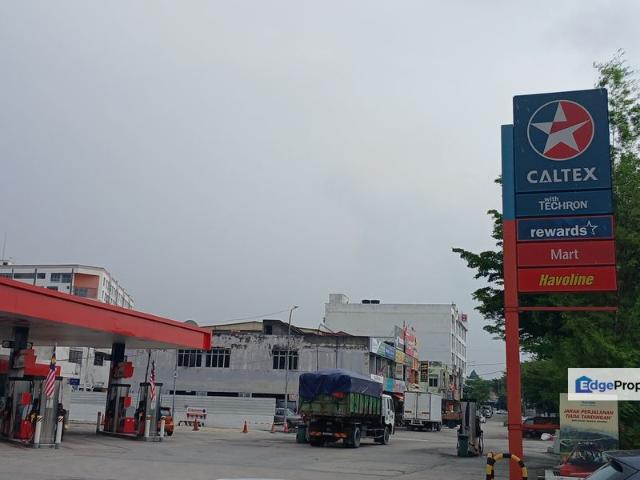 Shop for sale in Petaling, Alam Impian