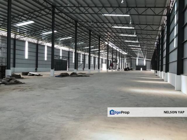 Warehouse for rent in Petaling, Alam Impian