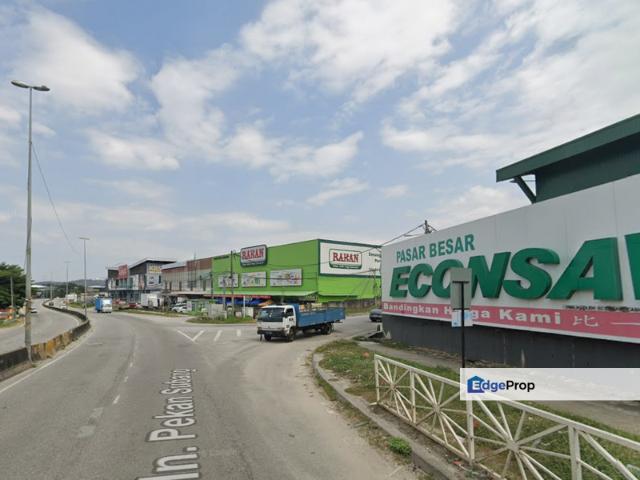 Warehouse for rent in Petaling, Alam Impian