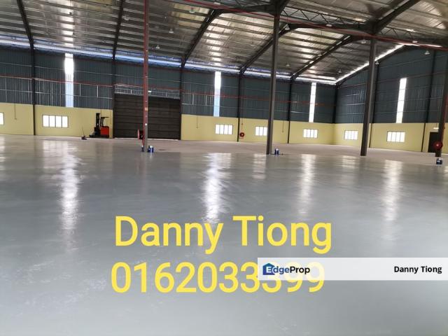 Warehouse for rent in Petaling, Alam Impian