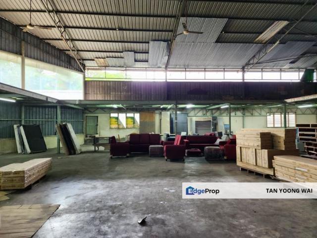 Warehouse for rent in Petaling, Alam Impian