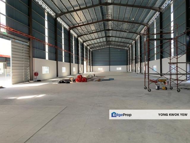Warehouse for rent in Petaling, Alam Impian