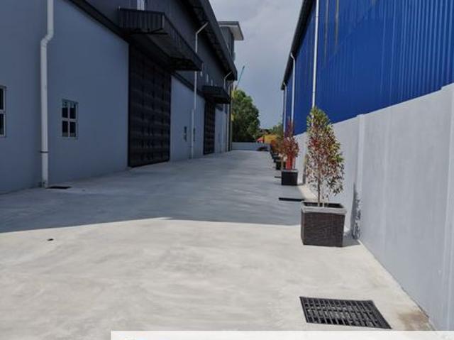 Warehouse for rent in Seksyen U9, Shah Alam
