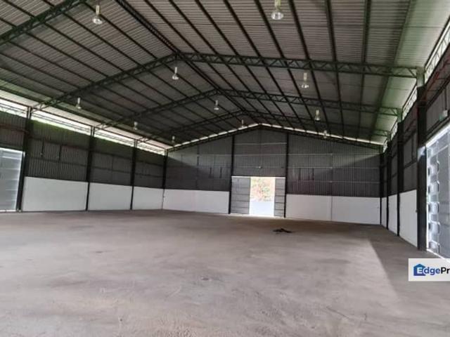 Warehouse for rent in Petaling, Alam Impian