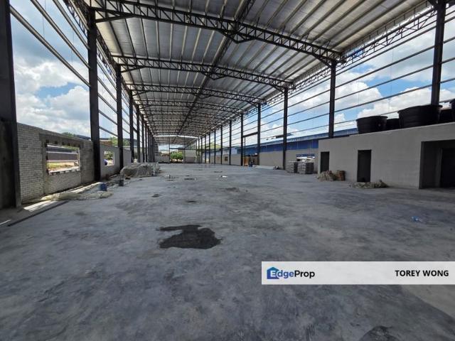 Warehouse for rent in Petaling, Alam Impian