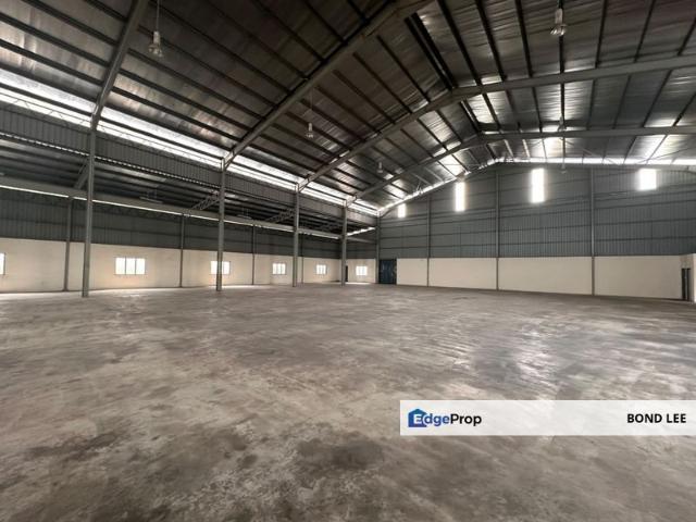 Warehouse for rent in Seksyen U19, Shah Alam