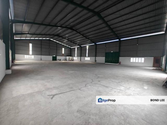 Warehouse for rent in Petaling, Alam Impian