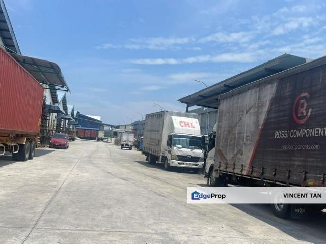 Warehouse for rent in Petaling, Alam Impian