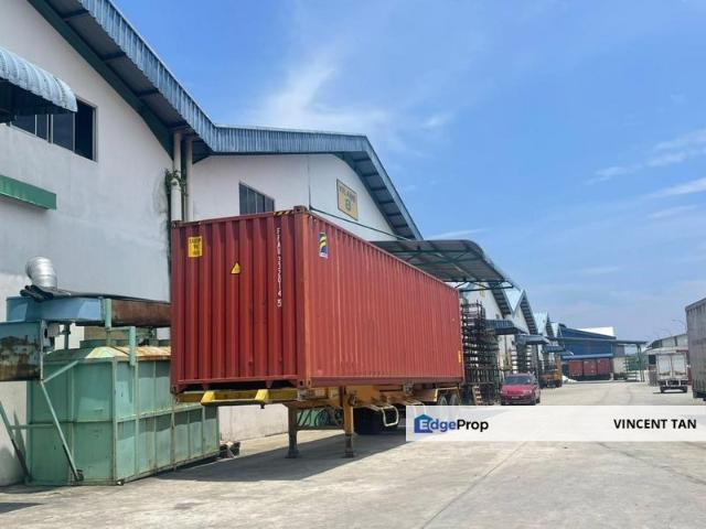 Warehouse for rent in Petaling, Alam Impian