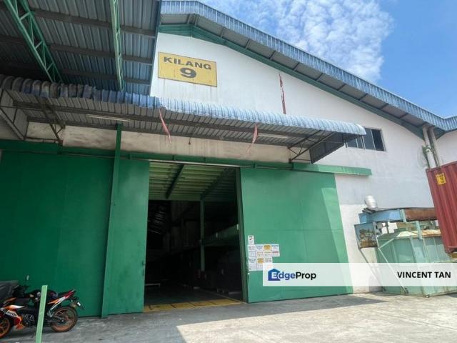 Warehouse for rent in Petaling, Alam Impian
