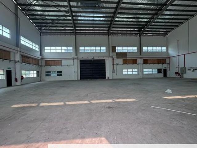 Warehouse for rent in Sungai Buloh, Shah Alam