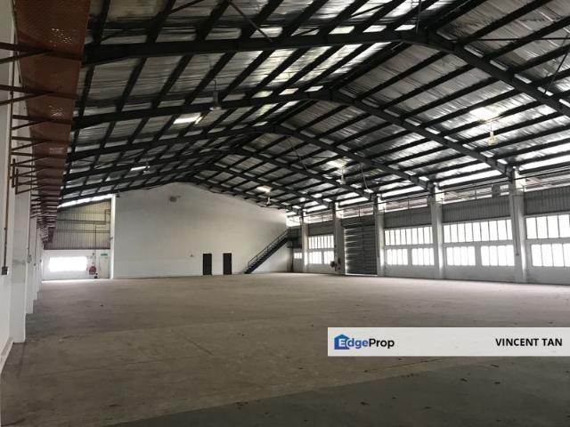 Warehouse for rent in Petaling, Alam Impian