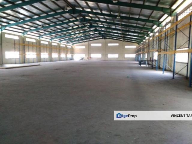 Warehouse for rent in Petaling, Alam Impian