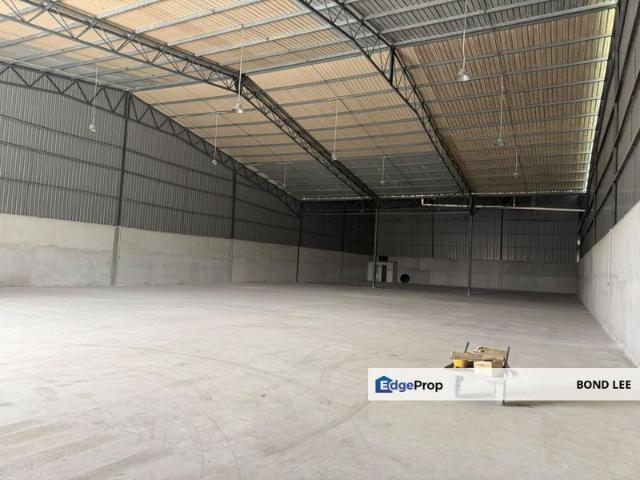 Warehouse for rent in Seksyen U19, Shah Alam