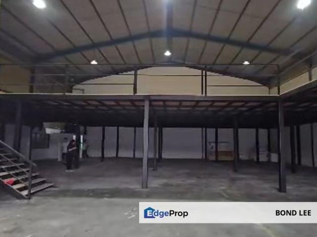 Warehouse for rent in Seksyen U19, Shah Alam