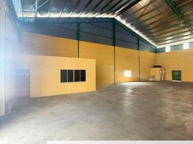 Warehouse for rent in Petaling, Alam Impian