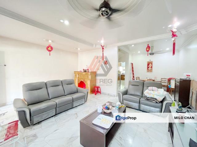 House for sale in Country Heights Damansara, Kuala Lumpur