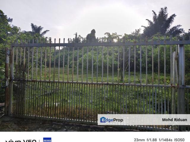 Shop for sale in Kajang, Langat