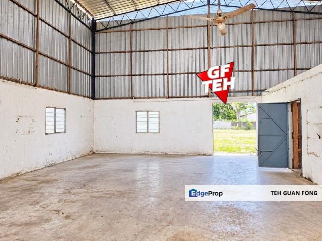 Warehouse for rent in Bandar Butterworth, Seberang Perai
