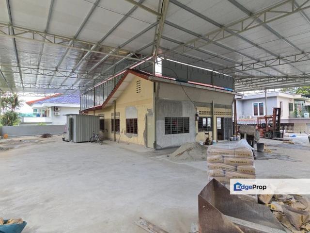 Warehouse for rent in Langat, Selangor