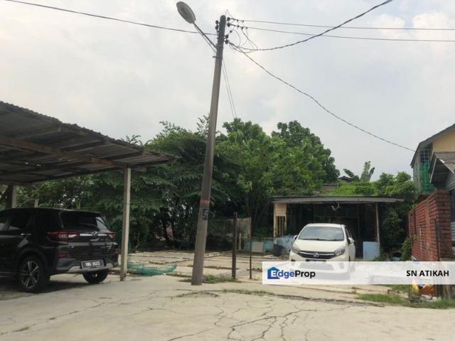 House for sale in Langat, Selangor