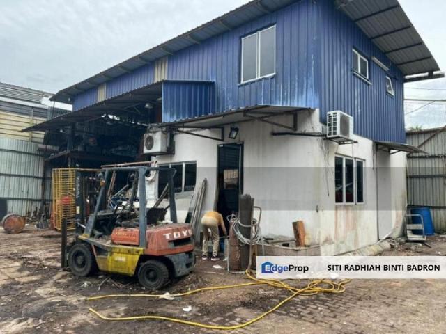 Warehouse for rent in Langat, Selangor
