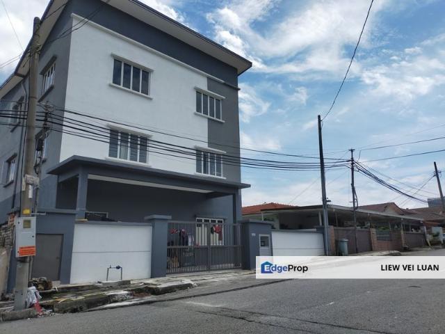House for sale in Langat, Selangor