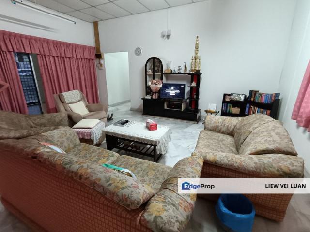 House for sale in Langat, Selangor