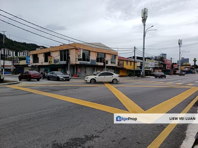 Shop for rent in Country Heights Damansara, Kuala Lumpur