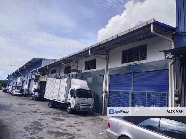 Warehouse for sale in Selayang, Selangor