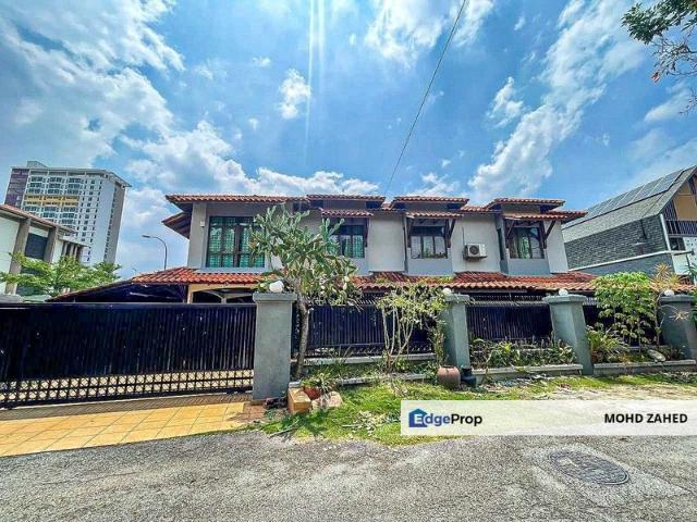 House for sale in Country Heights Damansara, Kuala Lumpur