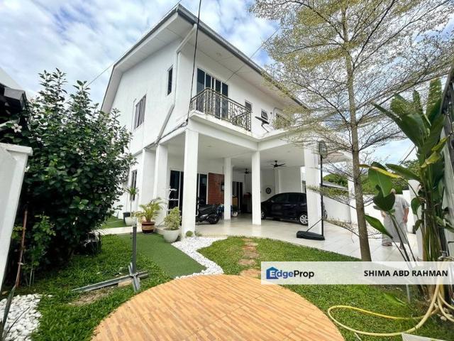 House for sale in Country Heights Damansara, Kuala Lumpur