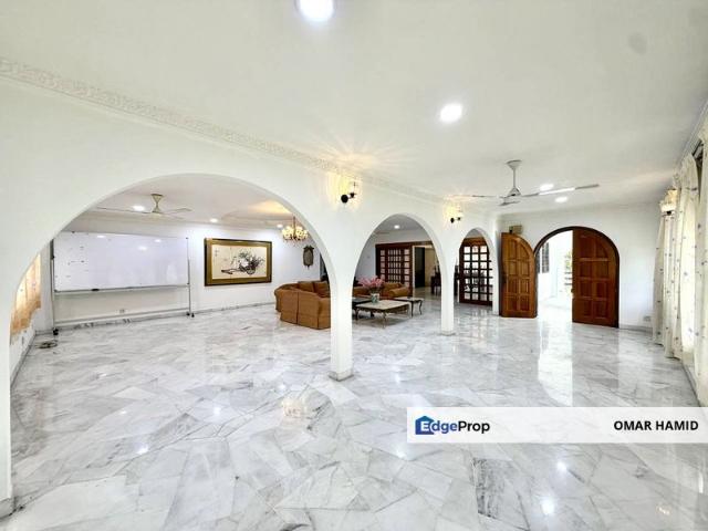 House for sale in Country Heights Damansara, Kuala Lumpur