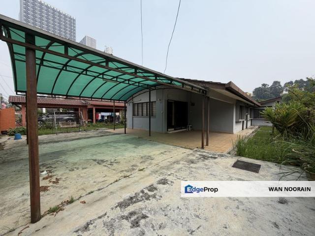 House for sale in Country Heights Damansara, Kuala Lumpur