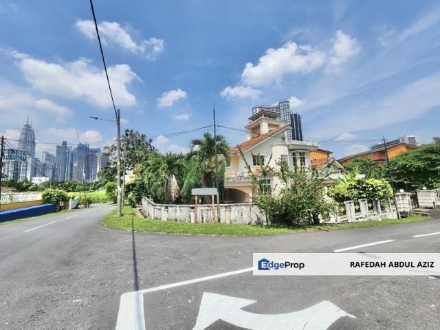 House for sale in Country Heights Damansara, Kuala Lumpur