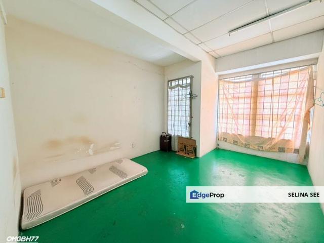 Shop for rent in Alam Impian, Selangor