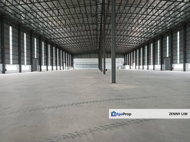 Warehouse for rent in Alam Impian, Selangor