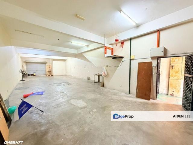 Shop for rent in Alam Impian, Selangor