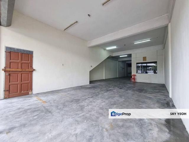 Shop for rent in Alam Impian, Selangor