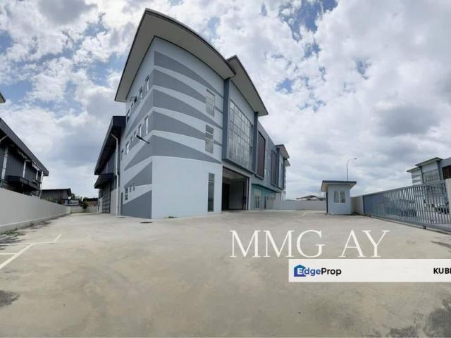 Warehouse for sale in Alam Impian, Selangor