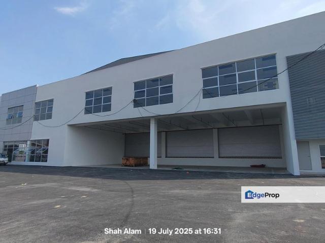 Warehouse for rent in Alam Impian, Selangor
