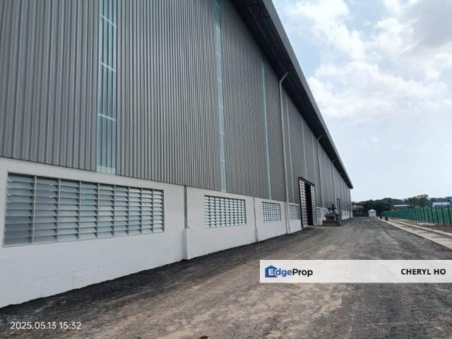 Warehouse for rent in Alam Impian, Selangor