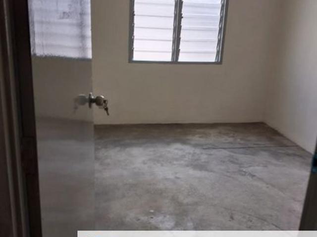 House for sale in Jenjarom, Kuala Langat