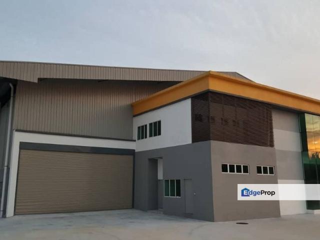 Warehouse for sale in Jenjarom, Selangor